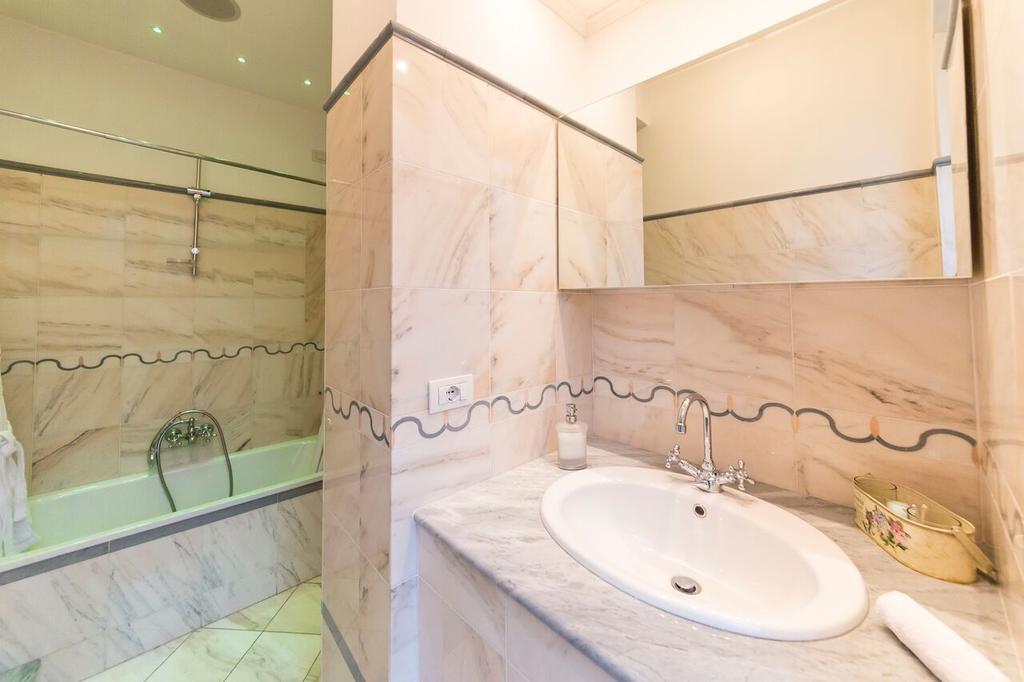 B&B Annabel Milano Exteriör bild